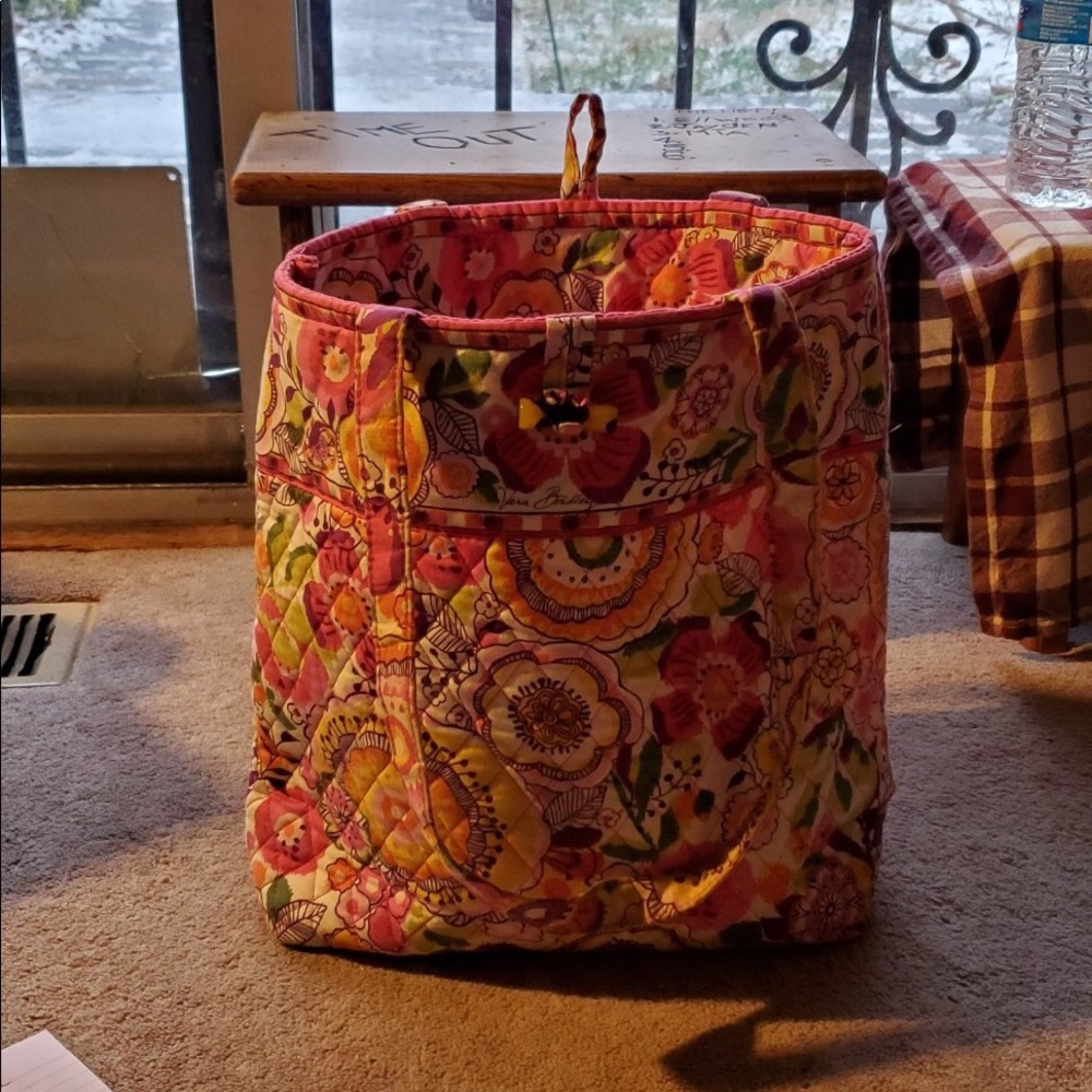 Vera Bradley bucket bag H 12 w 12